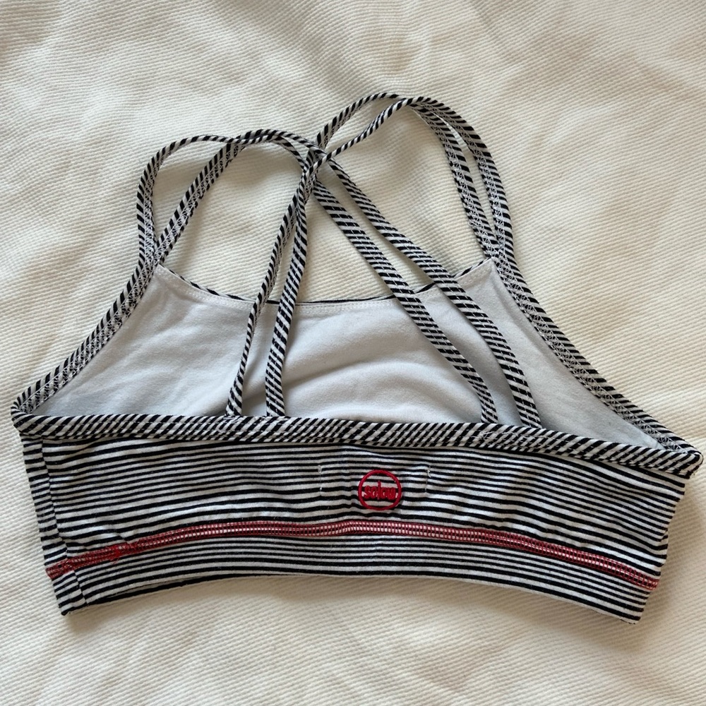 Black and white stripped SOLOW sports bra